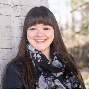 Meet your Posher, Abbey